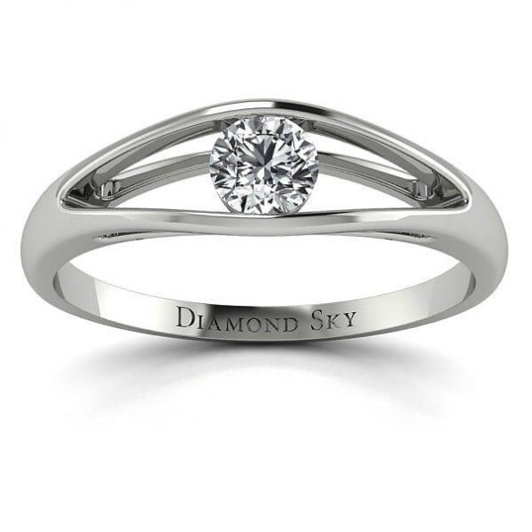 Smukłe piękno - Pierścionek zaręczynowy Diamond Sky, białe złoto, brylant