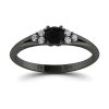 Wytworna elegancja - Pierścionek zaręczynowy, czarne złoto, czarny diament , diamenty