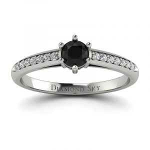 Klasycznie piękny - Klasyczny pierścionek zaręczynowy, złoto palladowe, czarny brylant, diamenty