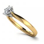 Klasyczny-pierścionek-z-żółtego-i-białego-złota-z-diamentem-0.44ct-Diamentowy-urok