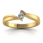 pierścionek-z-żółtego-złota-z-diamentem-n083zd