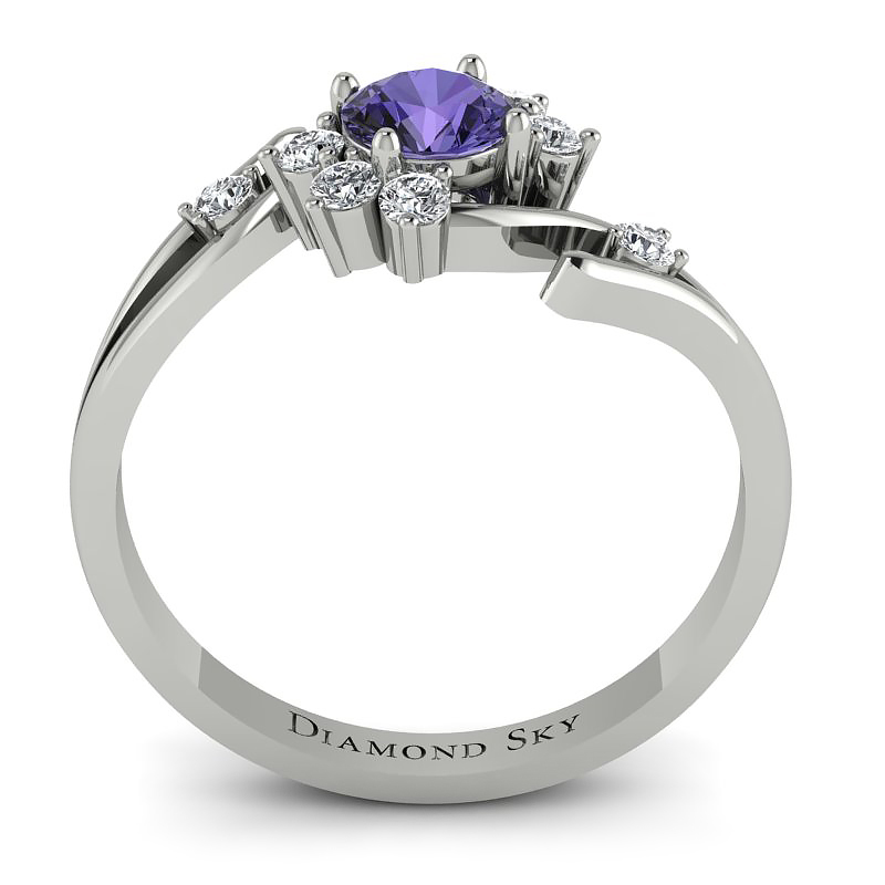 Pierścionek-zaręczynowy-z-białego-złota-z-fioletowym-szafirem-i-diamentami-Kwiat-piękna-3