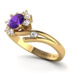 Pierścionek-zaręczynowy-Diamond-Sky-żółte-złoto-ametyst-białe-szafiry-Kwiat-piękna-1