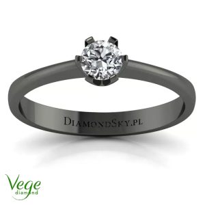 Klasyczny szyk – Pierścionek zaręczynowy z czarnego złota z diamentem syntetycznym