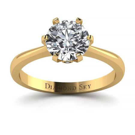 Szlachetny urok - Klasyczny pierścionek z żółtego złota z diamentem 1.00ct