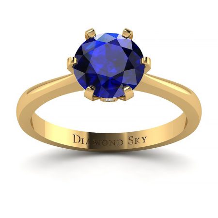 Szlachetny urok - Klasyczny pierścionek z żółtego złota z szafirem 1.00ct