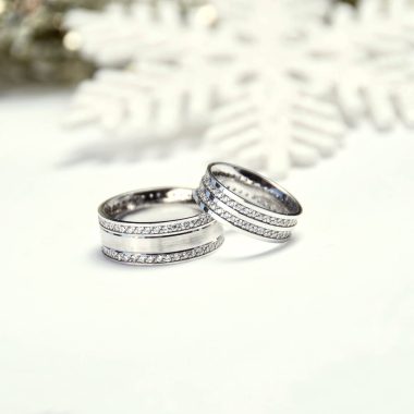 Biżuteria z platyny – zalety, wady i mity