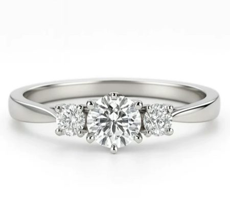 Kryształowa Miłość – pierścionek zaręczynowy z białego złota z diamentami