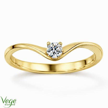 Delikatna aura - Pierścionek zaręczynowy, żółte złoto 585, diament syntetyczny