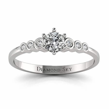 Pierścionek zaręczynowy z diamentemi laboratoryjnymi – białe złoto 585, Harmonia