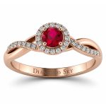 Pierścionek zaręczynowy z rubinem i diamentami– różowe złoto 585, Ruby Halo Light