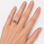 pierscionek-zareczynowy-szmaragd-diamenty-rozowe-zloto-ksiezycowa-lza-diamond-sky