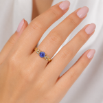 pierscionek-zareczynowy-zolte-zloto-585-tanzanit-brylanty-dotyk-piekna-diamond-sky